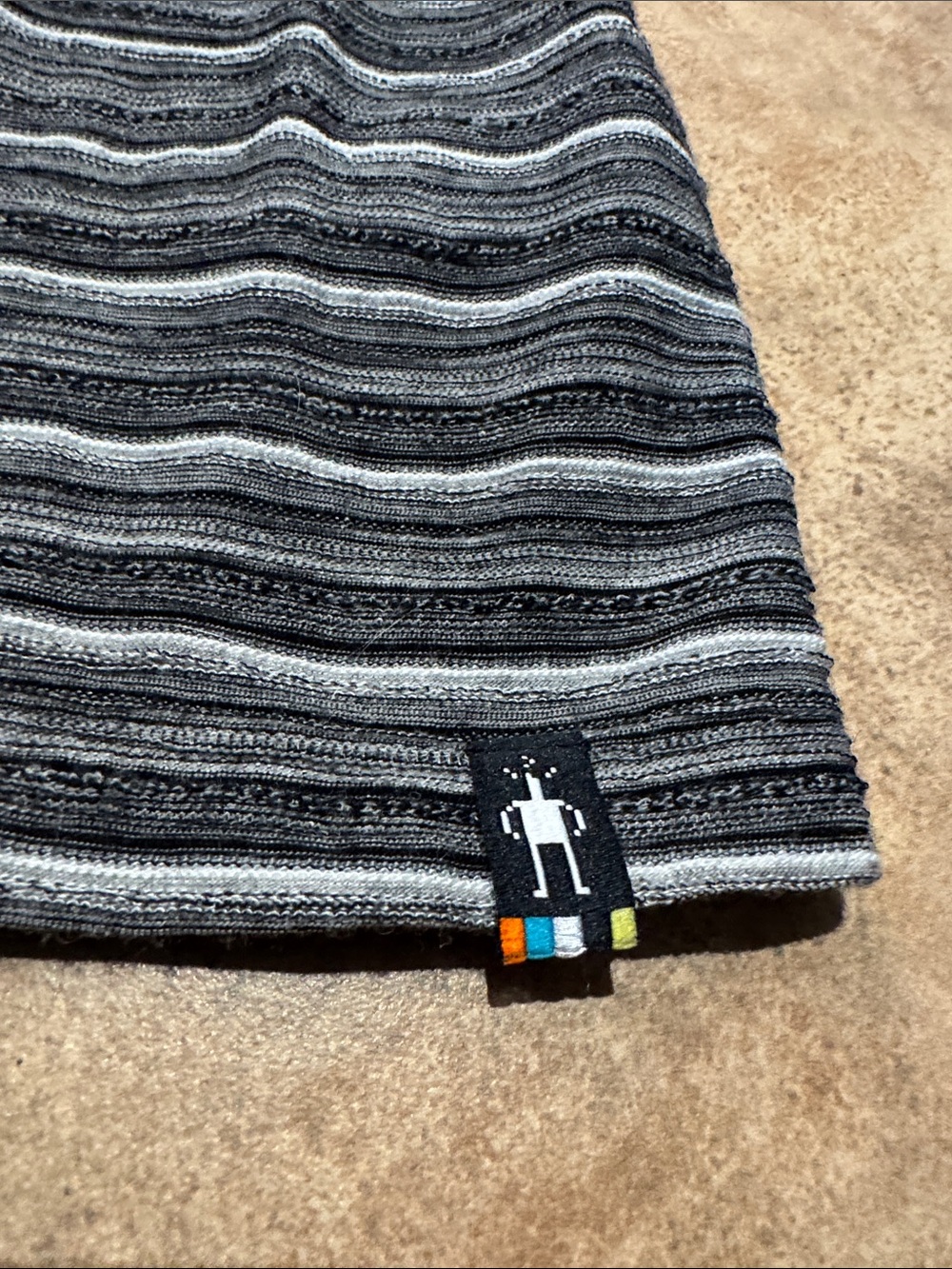 Smartwool Gray Striped Short-Sleeve Dress—Size Medium - Picture 4 of 9